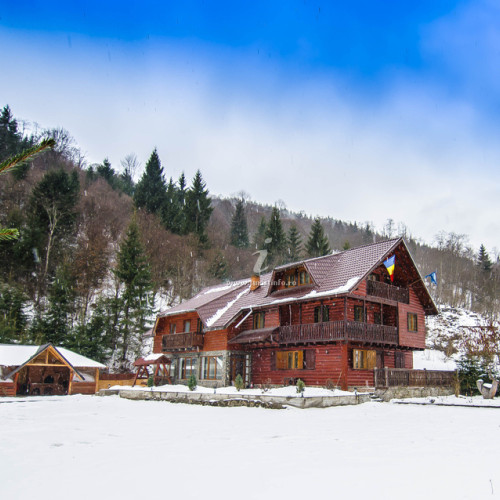 Camere de închiriat Garofița