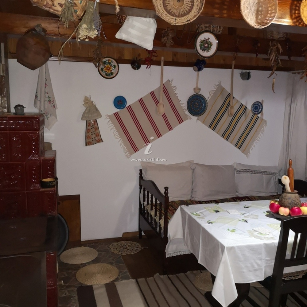 Casa Livada Bunicii din Târgu Ocna