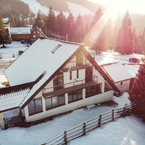 Casa de vacanță Trei Brazi